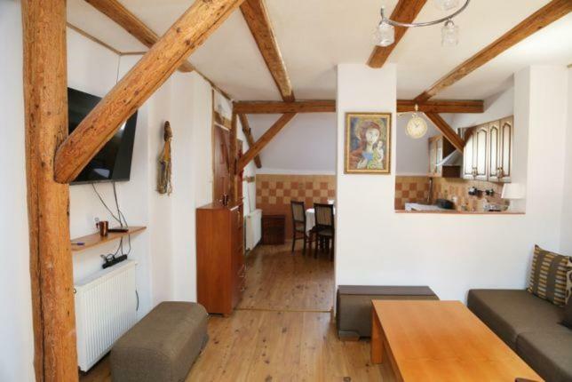 Przytulne Na Poddaszu Jelenia Gora Exterior photo